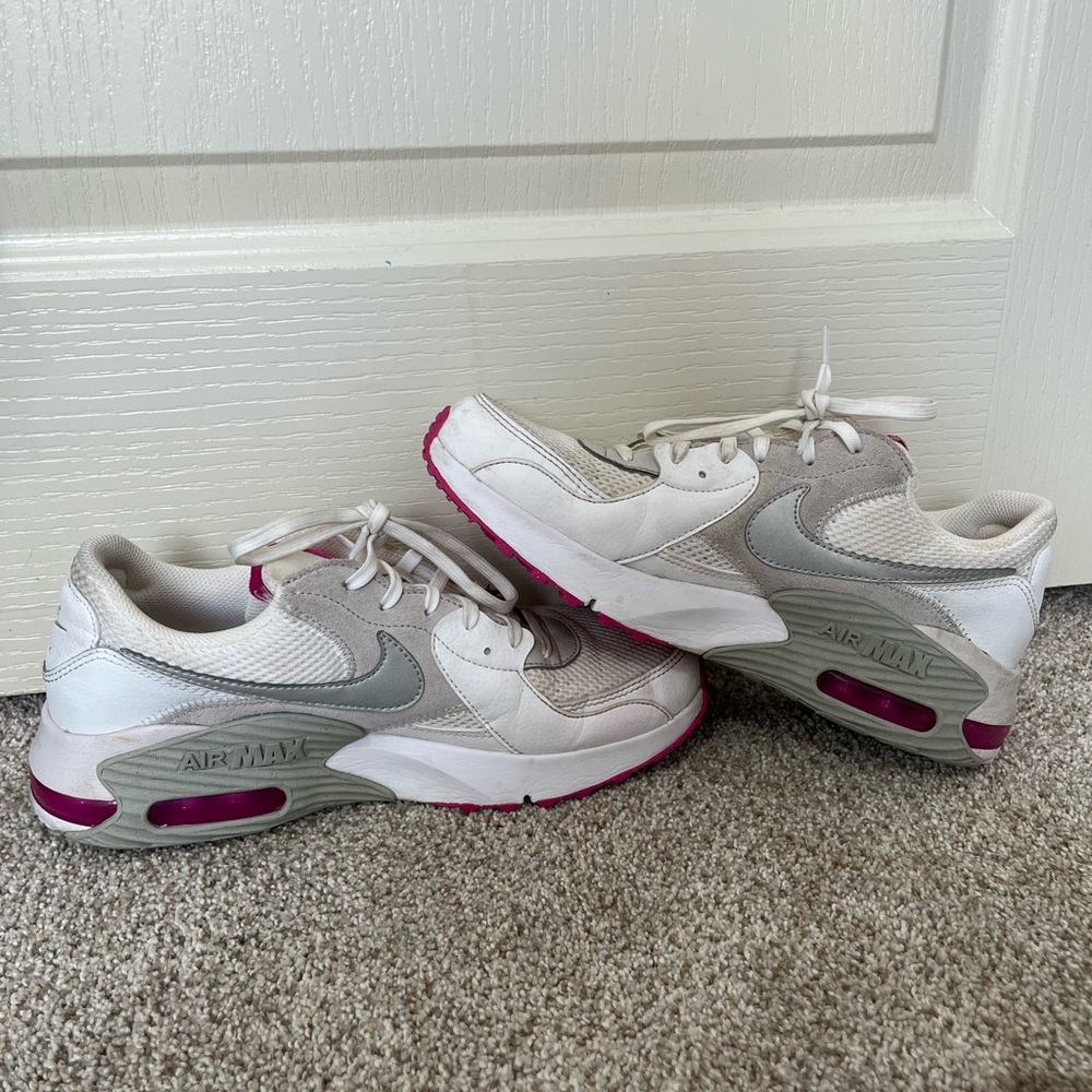 Women’s Nike Air Max Excee